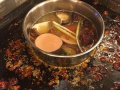 -山城年华老火锅(玉林店)