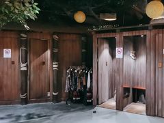 -暴风岛沉浸式体验馆(百联世纪店)