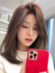 -AYO SALON