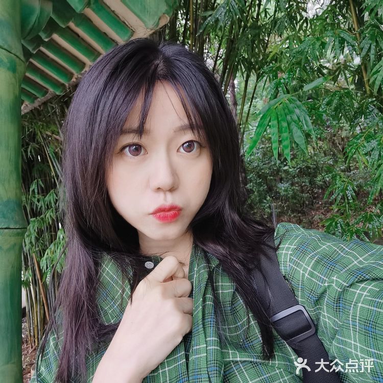 丹江大观苑第六届秋获节，吃全鱼宴，住湖景房，超奶丝～