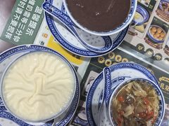 -广信牛奶甜品世家(台东店)