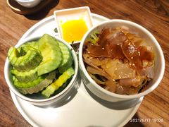 羊角蜜拼海蜇皮-老宁波1381餐厅(宏泰广场店)