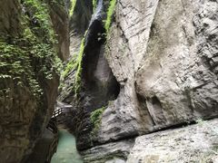 -龙水峡地缝景区