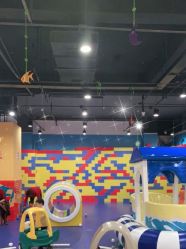 -苏宁红孩子(F6漫时区店)