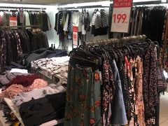 -ZARA(凯德乐峰广场店)
