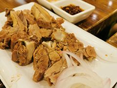 -清真·玛丽亚新疆菜主题餐厅(浙江中路店)
