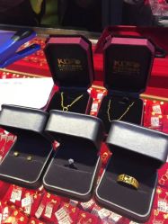 -香港金六福珠宝旗舰店(藤县二店)