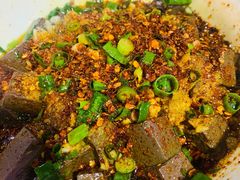 蒜子辣羊血-朱秀英梆梆肉葫芦头(琉璃街店)