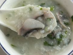 -先鲜鲫鱼粥