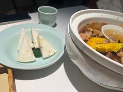 -江城小馆陕南妈妈菜·全球旅行餐厅(钟楼店)