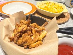 -必胜客(上海新南方商城PH店)