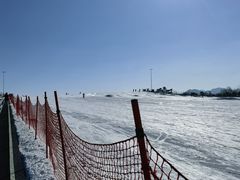 -华彬猛犸滑雪场