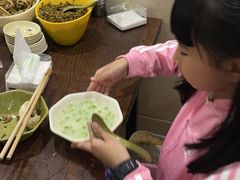 -舒小笼松针小笼包