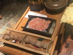 -老牌坊云南鱼豆花火锅(嵩山店)