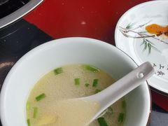 -南渝食府.墨脱石锅松茸鸡