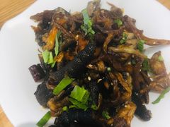 -隔壁老王·家常云南菜(花巷店)