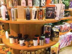 -LOL原创生活概念店(K11购物艺术中心店)