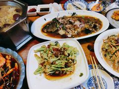 -红色根据地文化主题酒店(太湖街店)