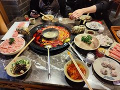 -渝大狮毛肚老火锅(遂宁万达店)