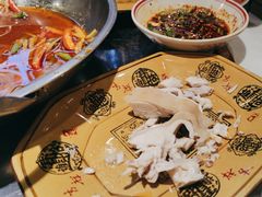 -盐井记·自贡美蛙鲜锅兔(中和店)