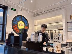 -Dogi&kiki Coffee(中心商务大厦店)