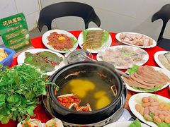 -花苑美食横琴生蚝火锅(拱北粤华路店)
