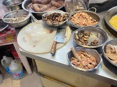 -老码头黑皮肘子锅包肉熏酱水饺(文政街店)