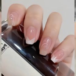-悦指间美甲美睫