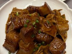 百叶结烧肉-银都上海菜馆(粤海东路店)