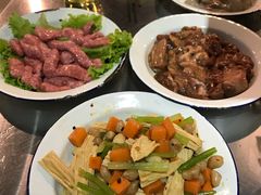 -马路牙子烧烤音乐酒馆(望京店)