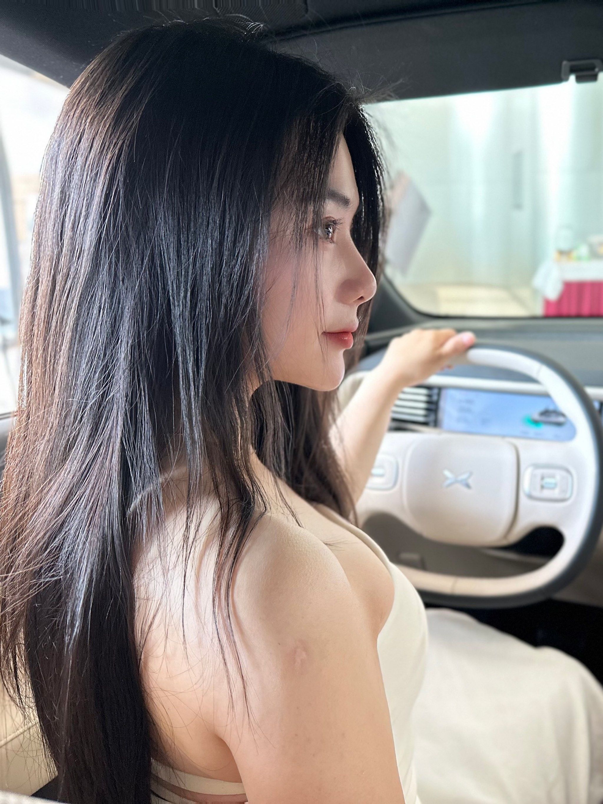 心心念念的小鹏汽车g6终于到手了[色][色]