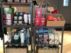 零售区-星巴克(深圳香港大学深圳医院店)