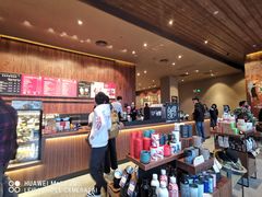 -星巴克(广州百信广场东区店)