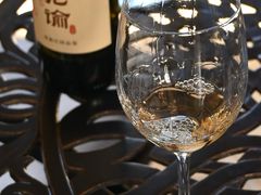 -龙谕酒庄