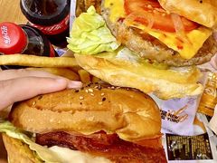 -牛约堡·手作牛肉汉堡(长宁店)