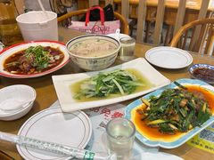 -易老妈蹄花.创于1935(总店)