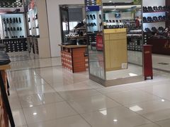 -云柏鞋业(十里堡店)