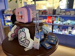 -东荟城名店仓