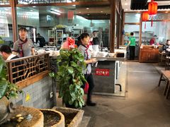 -亿诣蝎府炸酱面羊蝎子火锅(酷车小镇店)