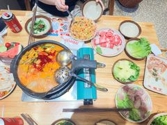 -黔二妞地摊火锅(龙华清湖店)