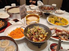 -梅利汴京烤鸭•开封豫菜地标店(东大街店)