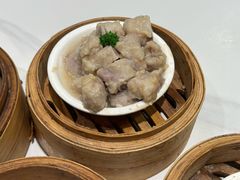 茶楼蒸排骨-喜势点·糖沙翁手工茶点·本地人茶居(永庆坊店)
