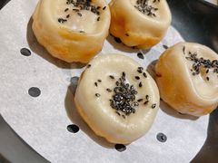 上海生煎包-京城小江南·北京烤鸭·江南土菜·白鱼(中关村店)