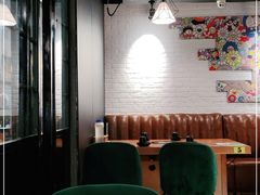 -肥肥虾庄·金牌油焖大虾(杨园滨江时代walk店)