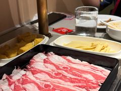 -海底捞火锅(新松江路生日主题店)