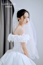 -Lady  Jane高端婚纱礼服馆