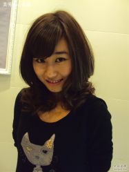 端庄知性女中发-美秀造型