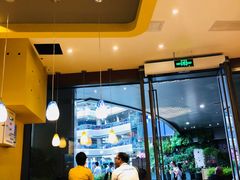 -The Habit Burger Grill 哈比特汉堡(爱琴海店)