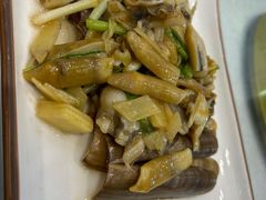 -启东海鲜人家(古美路店)