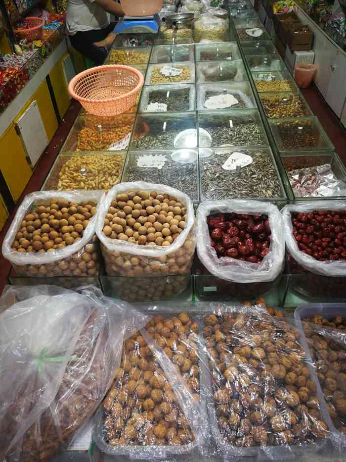 江苏张瓜子(重庆陈家桥店)-"和喜大号吃完串串,打算买点炒瓜子回家看